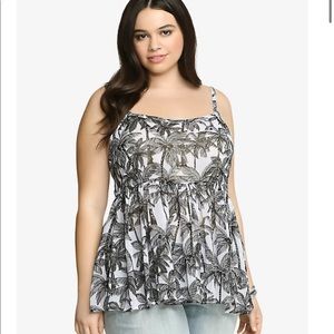 $15 or 2/$20 Torrid Palm Tree Chiffon Babydoll Top, Size 3